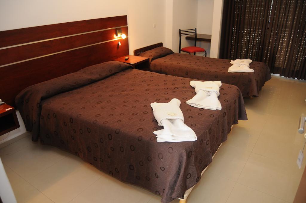 Hotel Ritz Alta Gracia Chambre photo